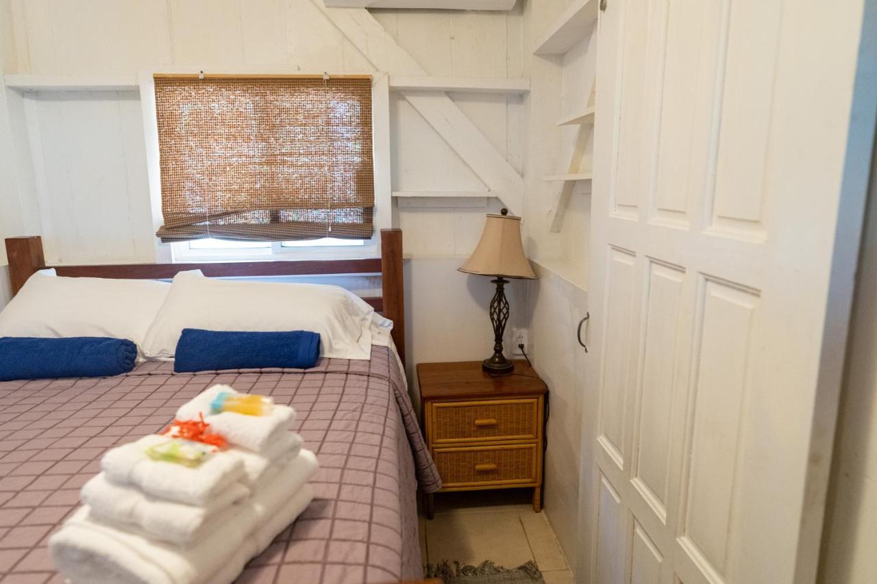 Hummingbirds Cabins Кей-Колкер Экстерьер фото